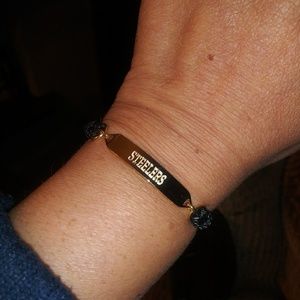 Engraveable bracelet